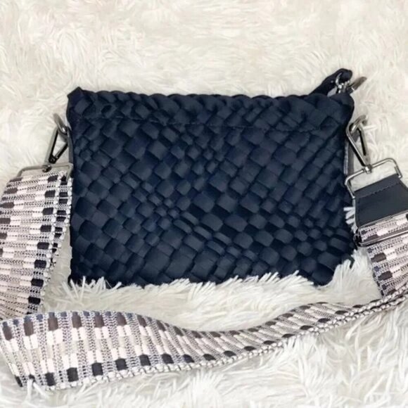 Babs + Birdie Bella Woven Neoprene Crossbody - Black NWOT - Picture 1 of 4